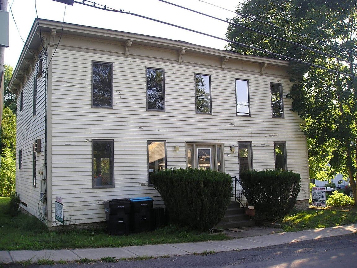 Primary listing photo