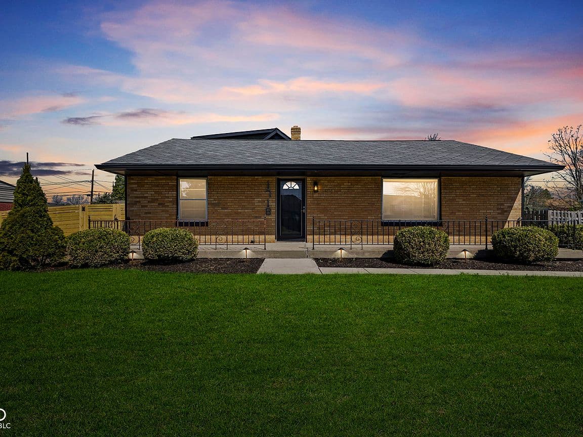 Primary listing photo