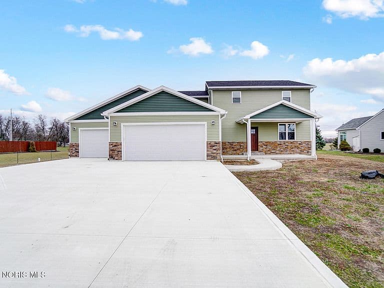 Listing photo