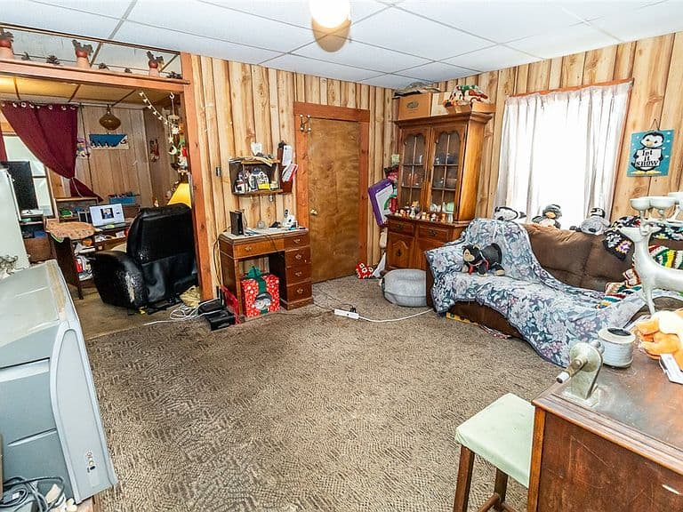 Listing photo 5