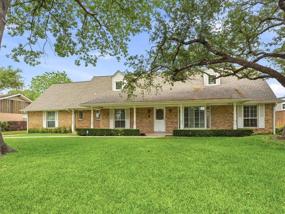 Primary listing photo