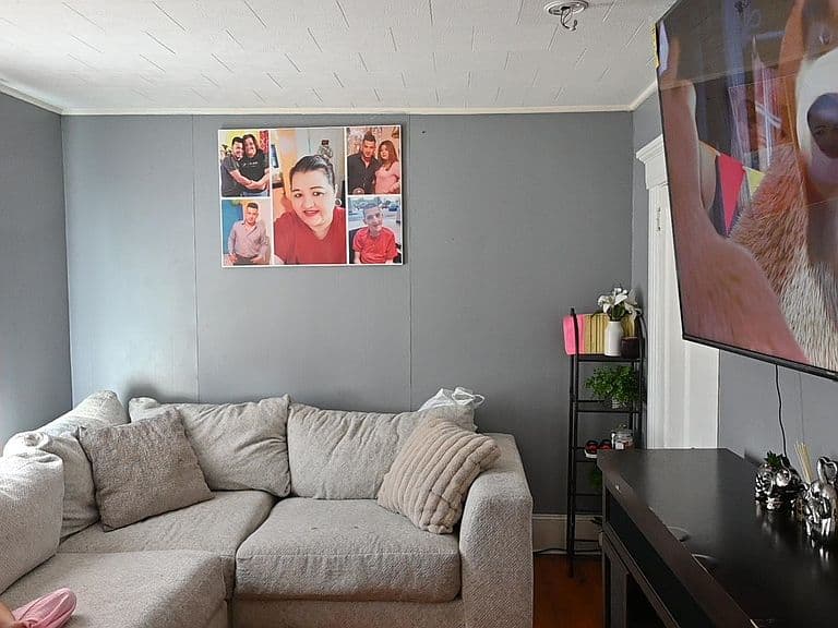 Listing photo 4