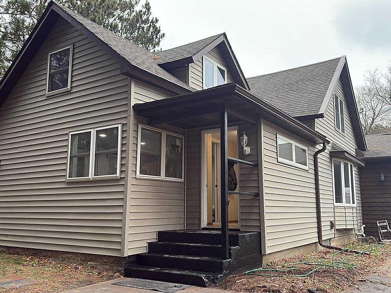 Listing photo