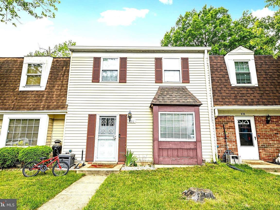 Primary listing photo