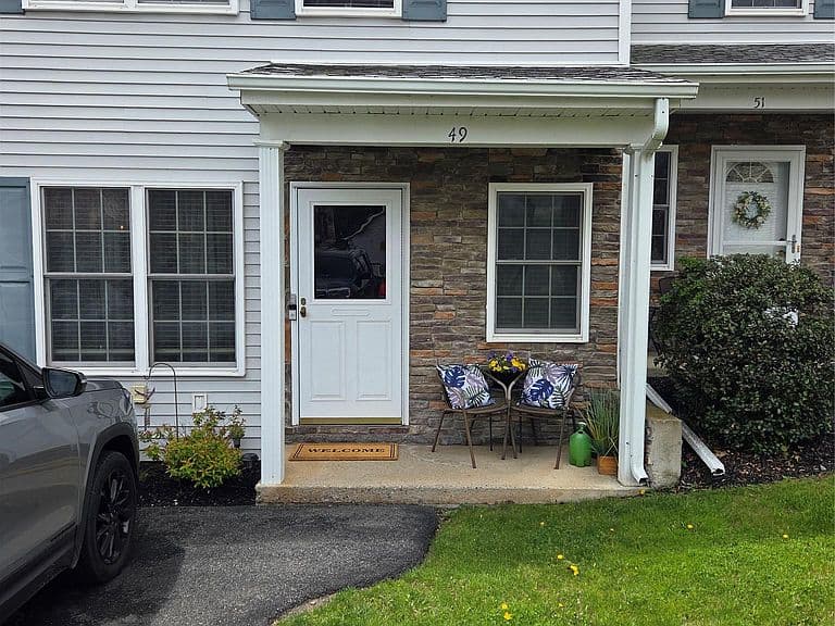 Listing photo
