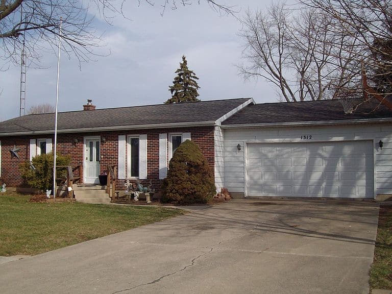 Listing photo