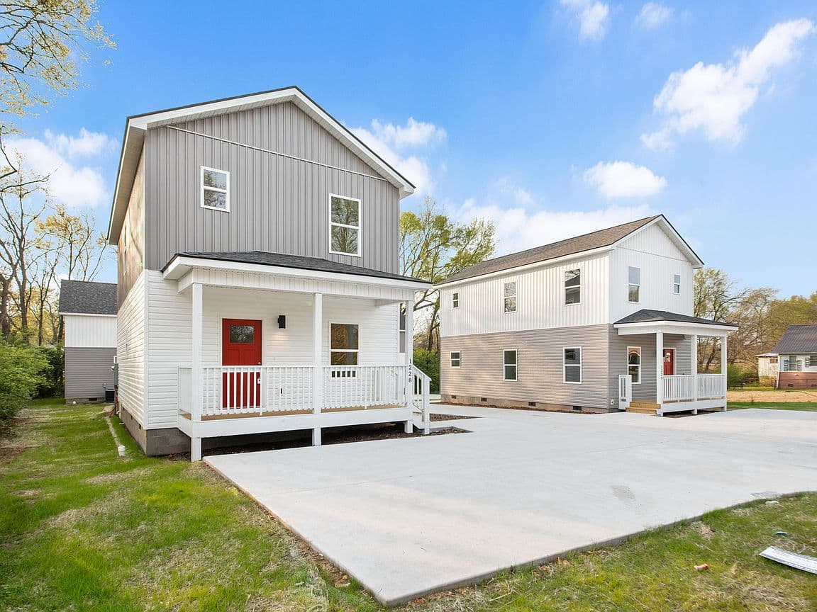 Primary listing photo