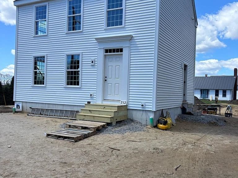Listing photo 2