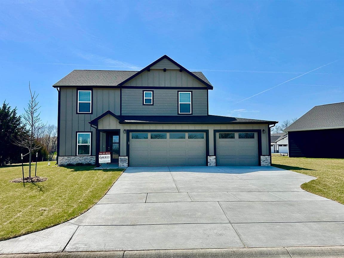 Primary listing photo