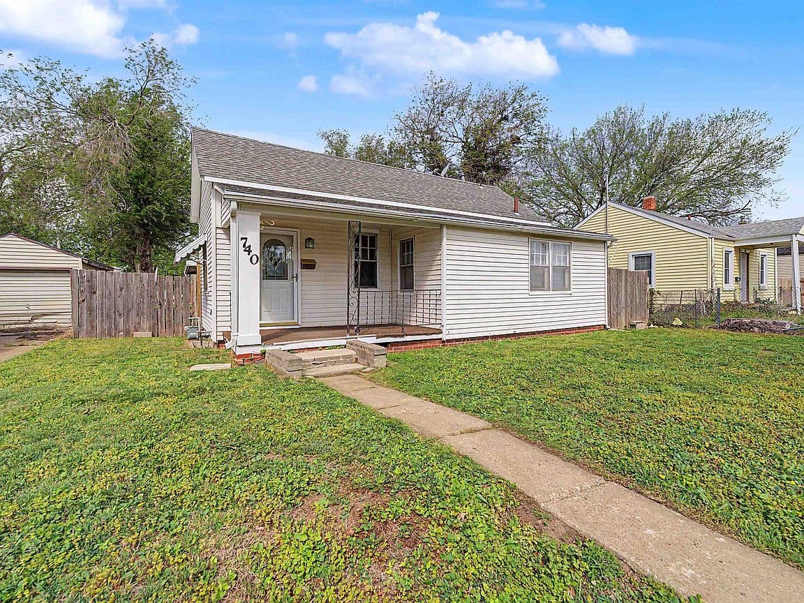 Primary listing photo
