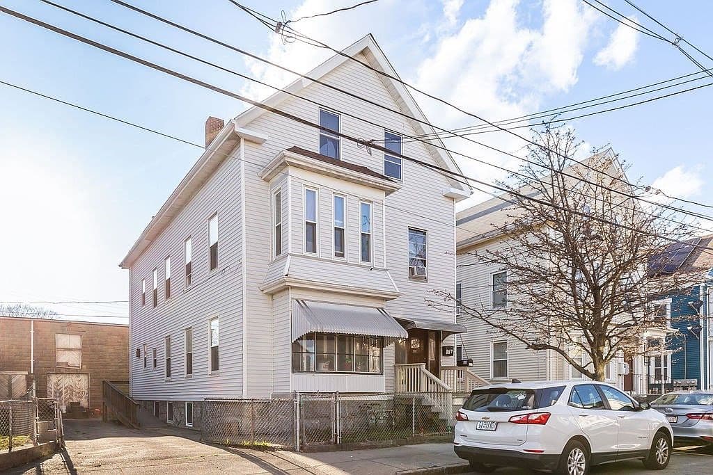 Primary listing photo