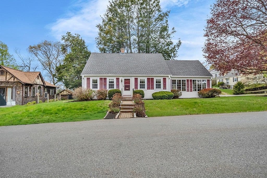 Primary listing photo