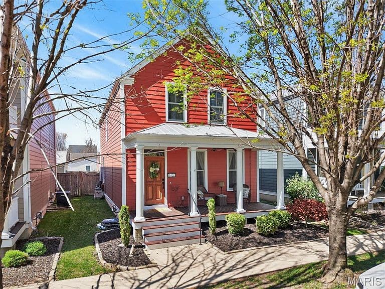 Listing photo 3