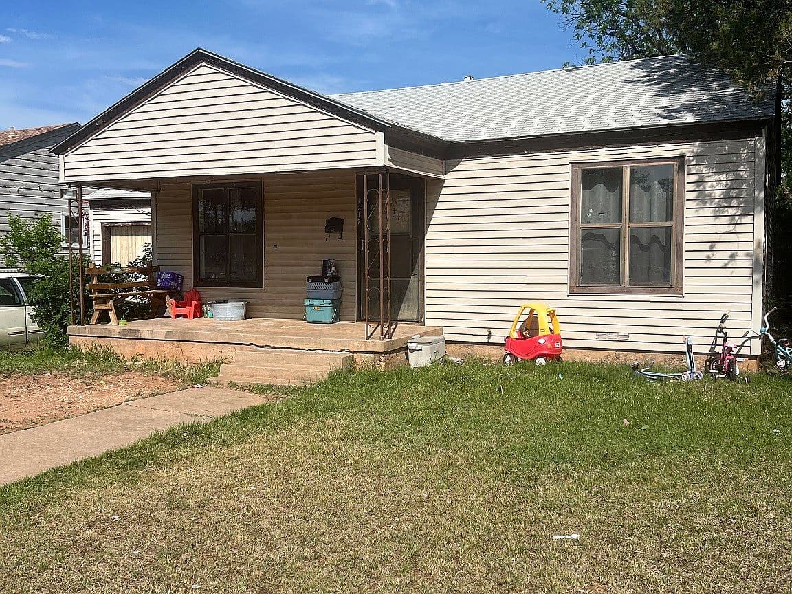 Primary listing photo