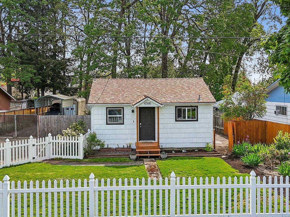 Primary listing photo