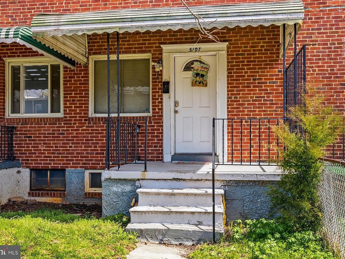 Primary listing photo