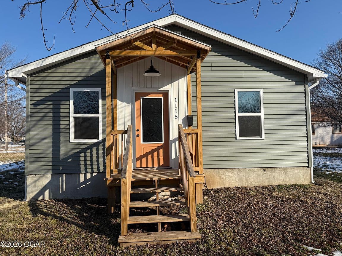 Primary listing photo