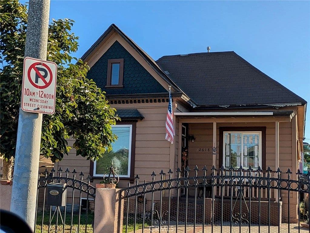 Primary listing photo