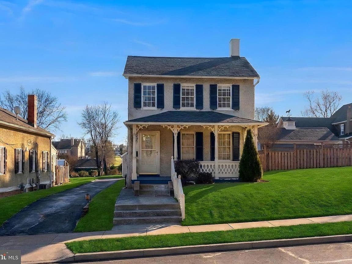 Primary listing photo