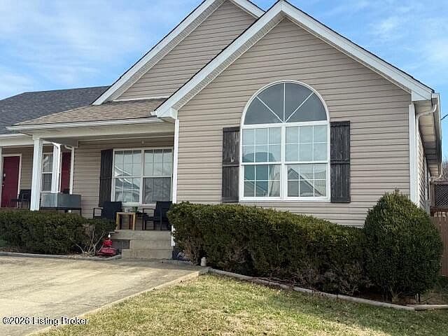 Listing photo 2