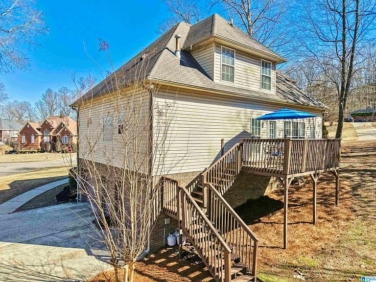 Listing photo 4