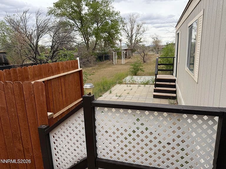 Listing photo 4
