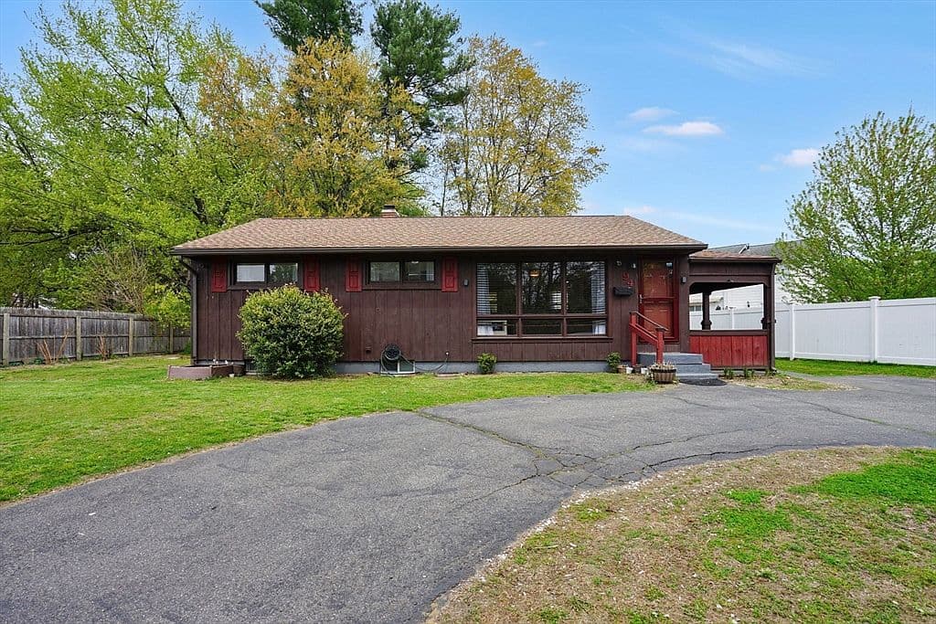 Primary listing photo
