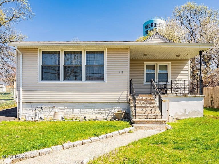 Listing photo