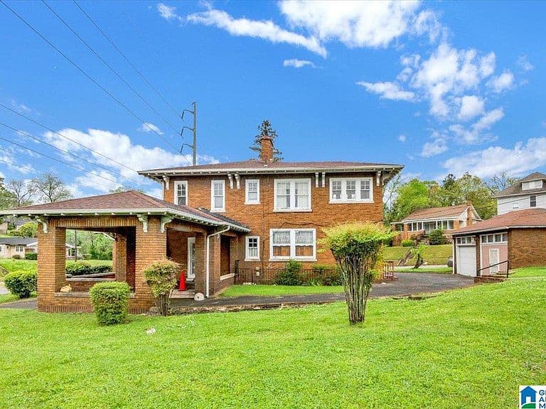 Listing photo 3