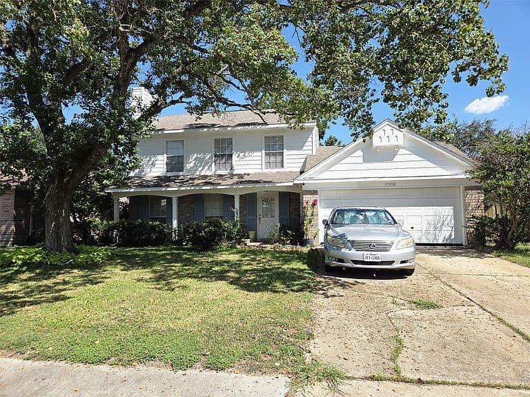 Listing photo 2