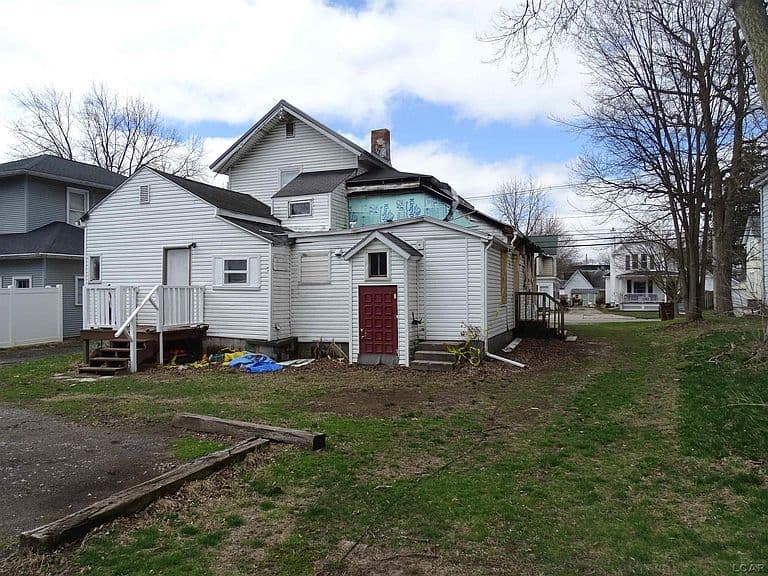Listing photo 4