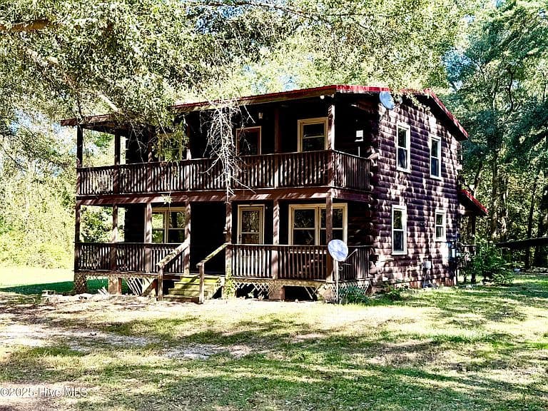Listing photo 3
