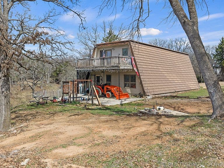 Listing photo 5