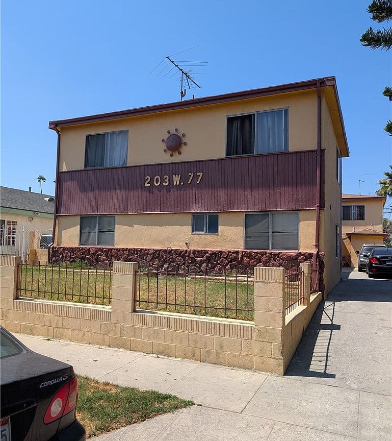 Primary listing photo