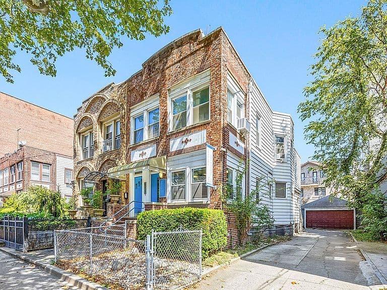 Listing photo 4