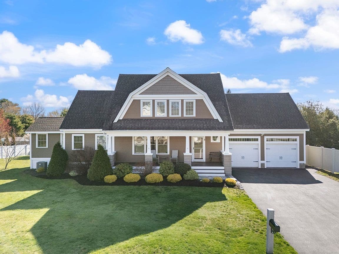 Primary listing photo