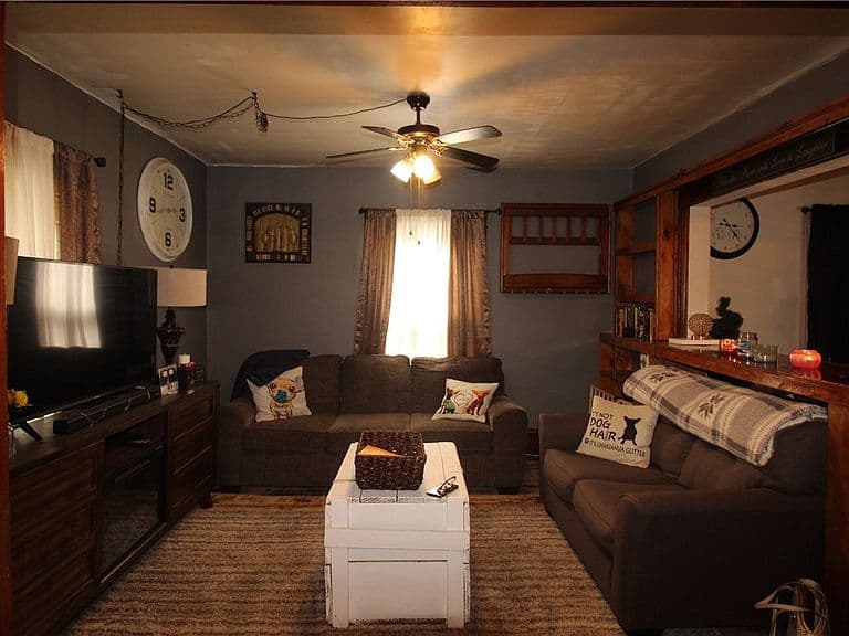 Listing photo 5