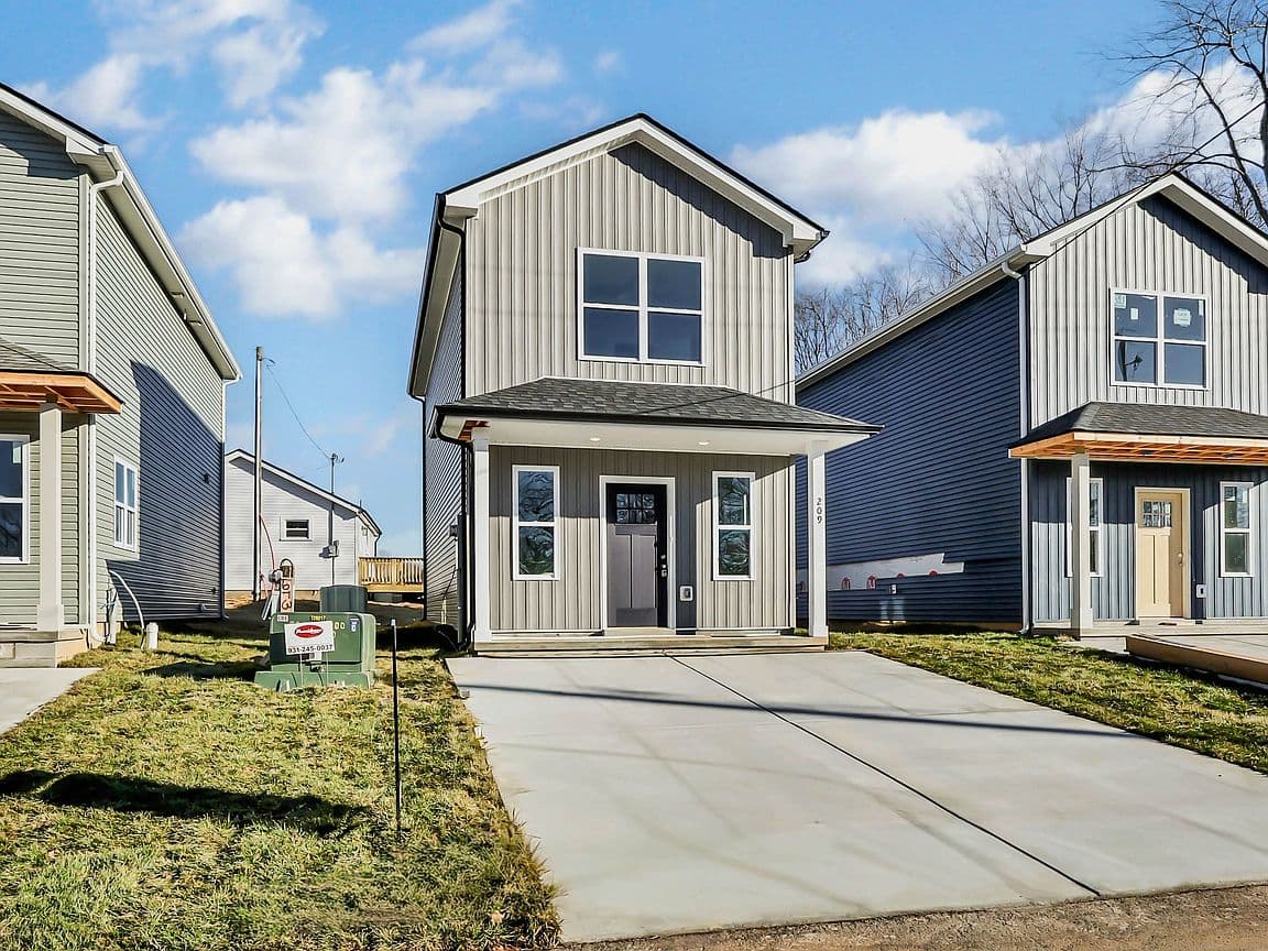 Primary listing photo