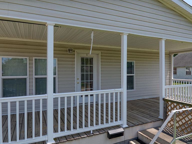Listing photo 5