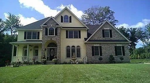 Listing photo