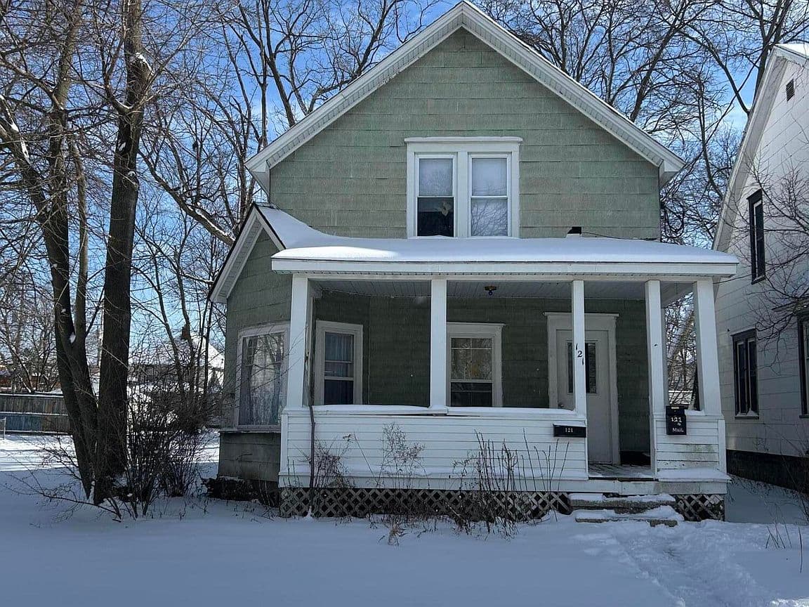 Primary listing photo
