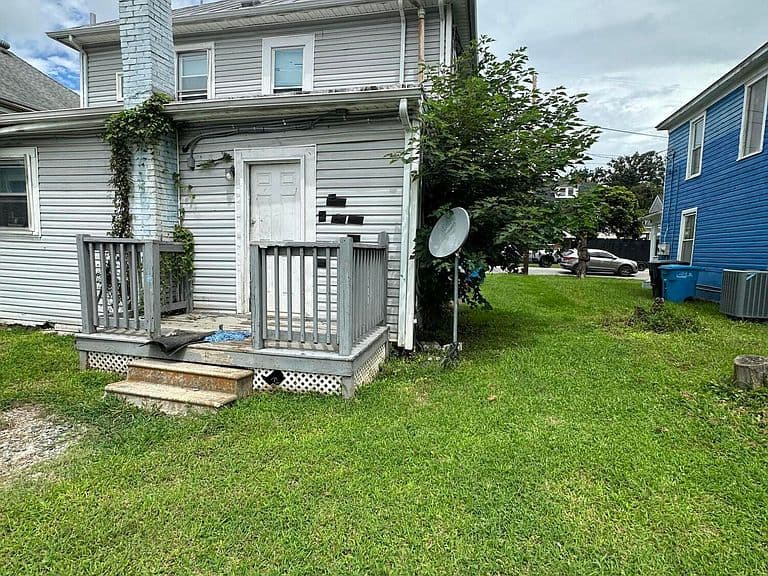 Listing photo 4