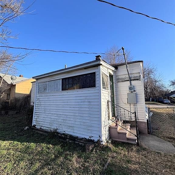 Listing photo 4