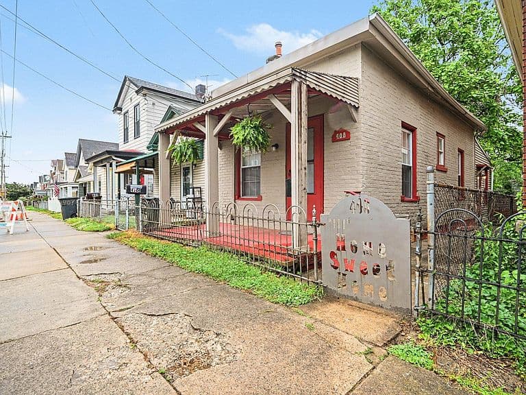 Listing photo 5