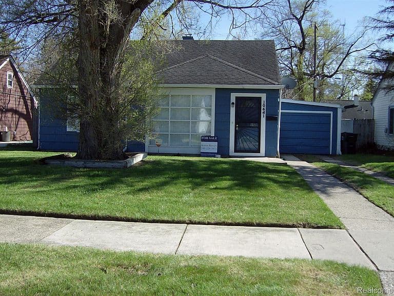 Listing photo 3