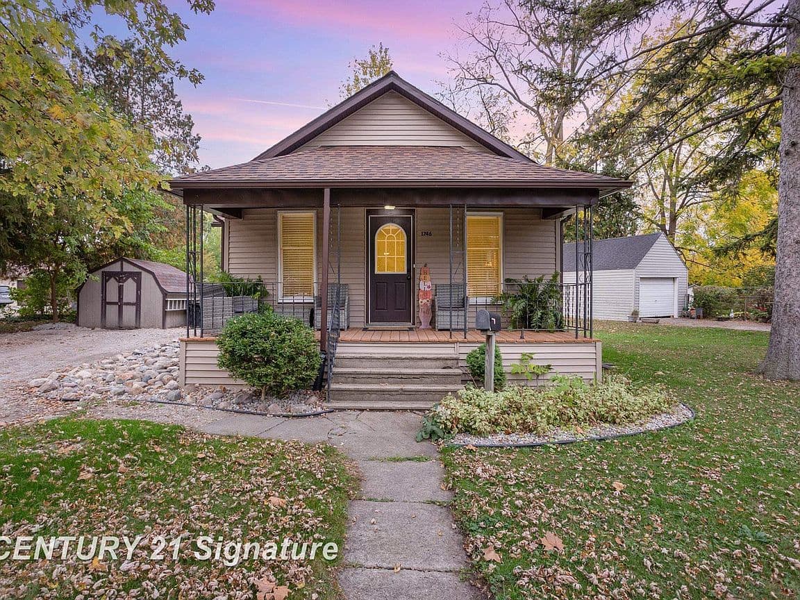 Primary listing photo