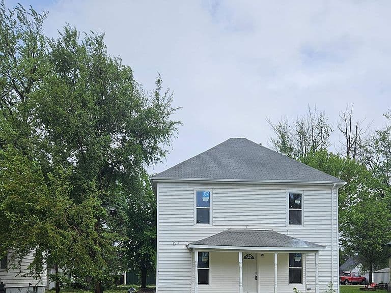 Listing photo