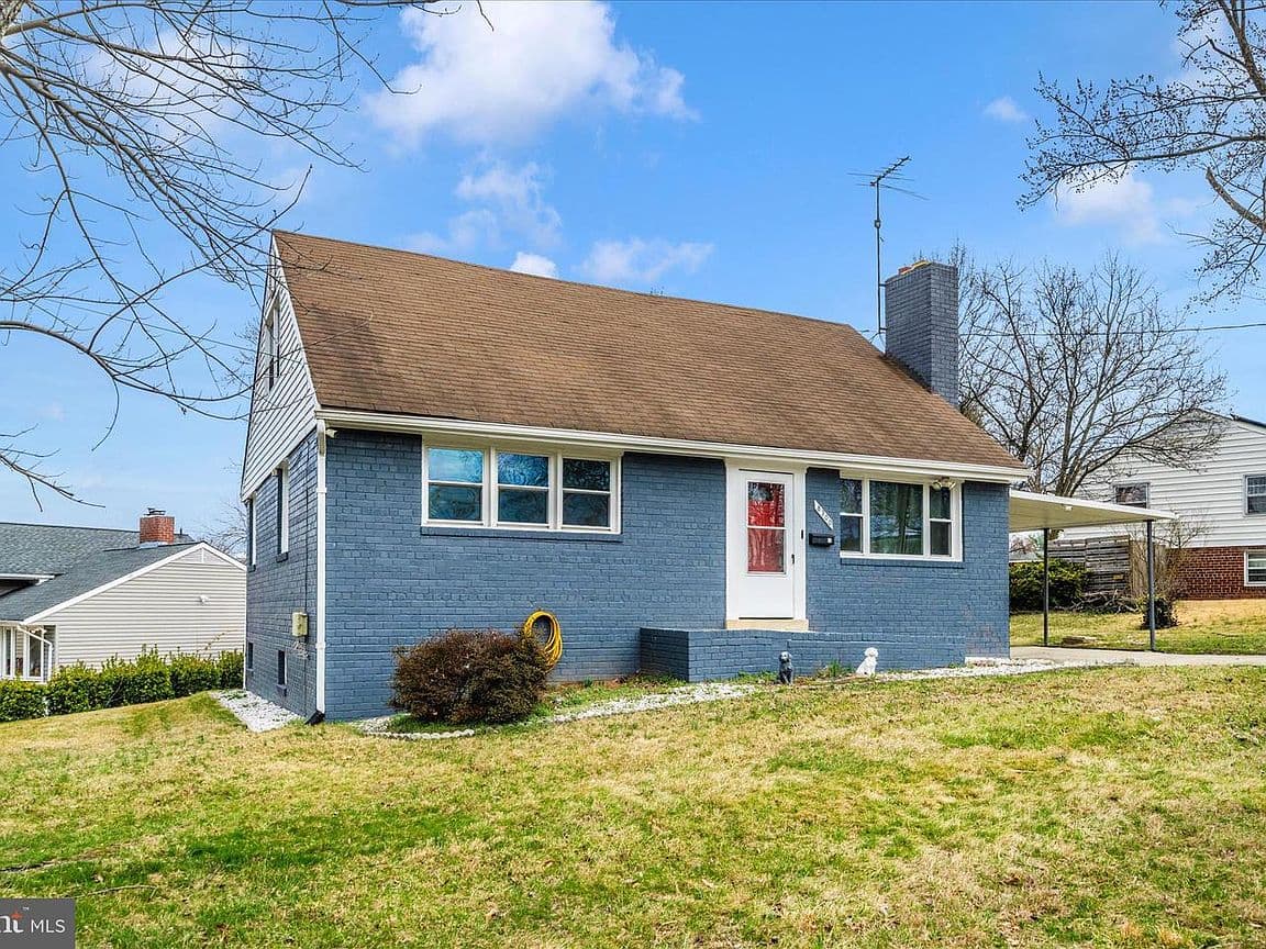 Primary listing photo