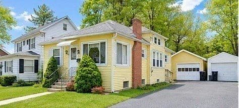 Listing photo 4