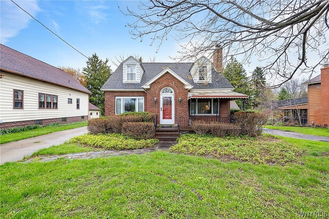 Primary listing photo
